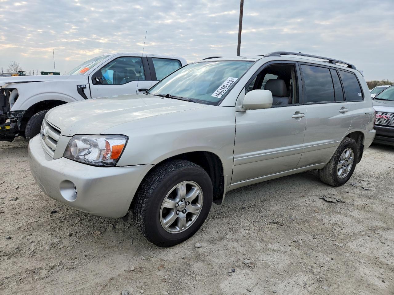 2007 TOYOTA HIGHLANDER