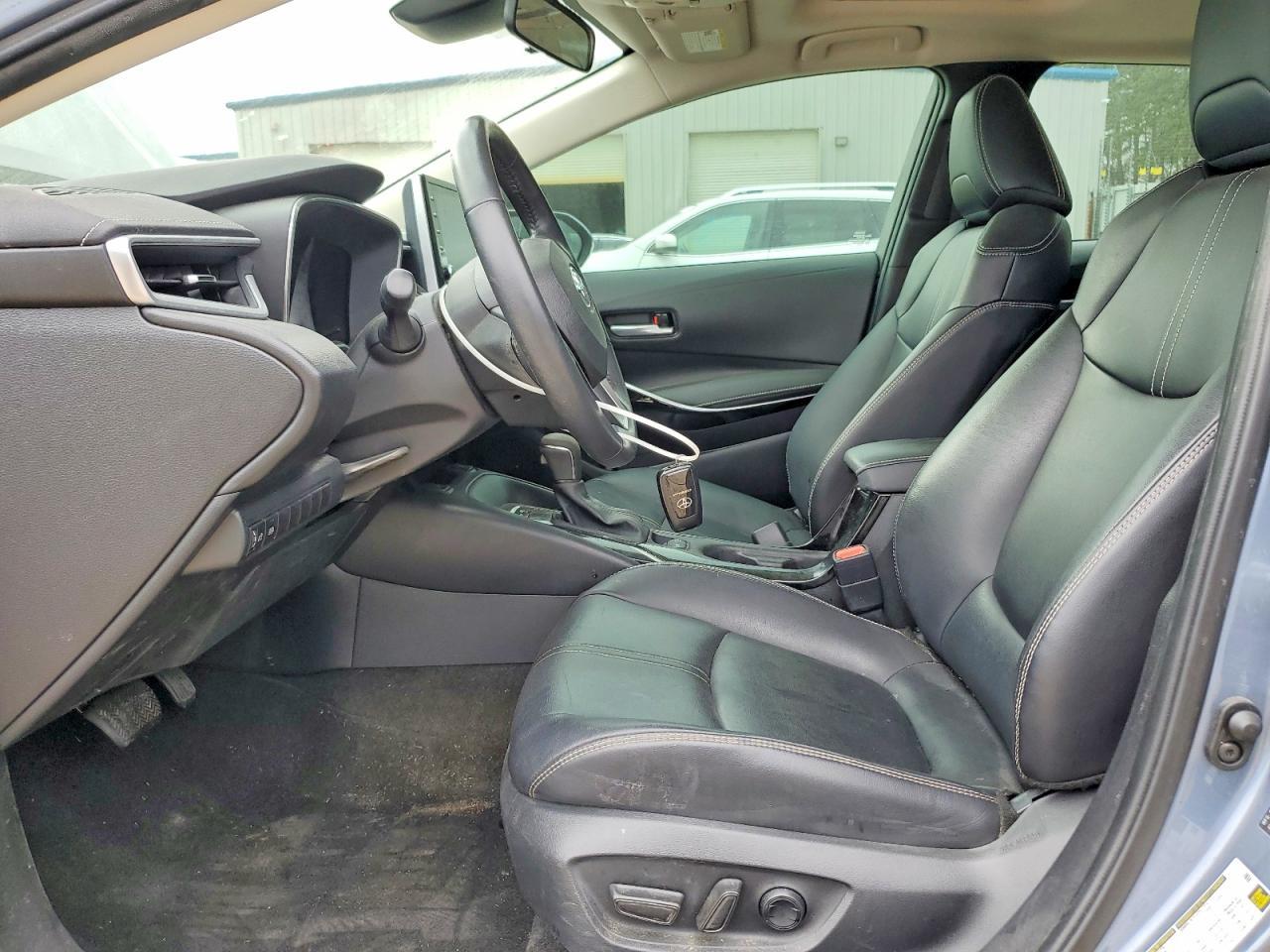 2021 TOYOTA COROLLA