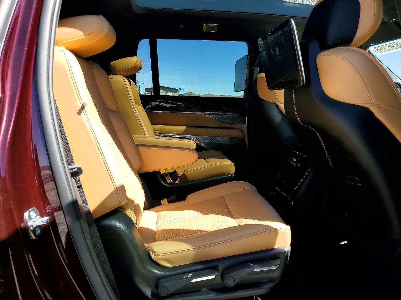 2026 CADILLAC ESCALADE