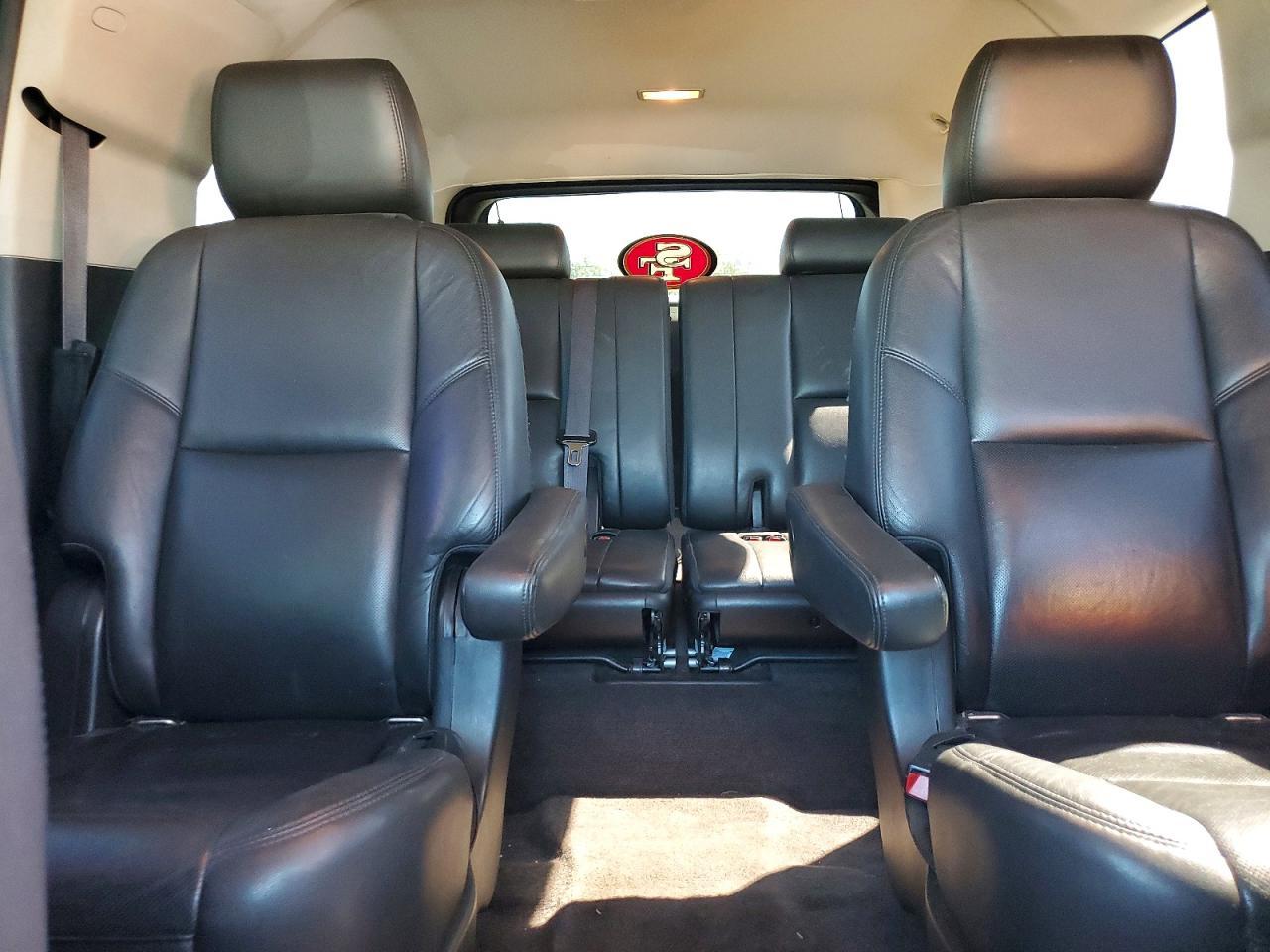 2012 CADILLAC Escalade ESV