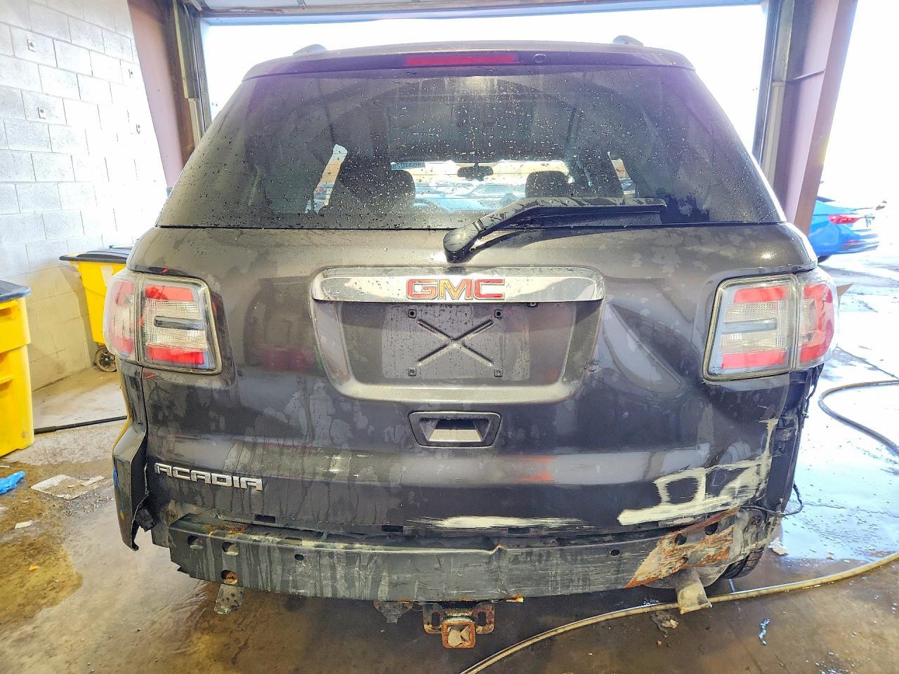 2013 GMC ACADIA