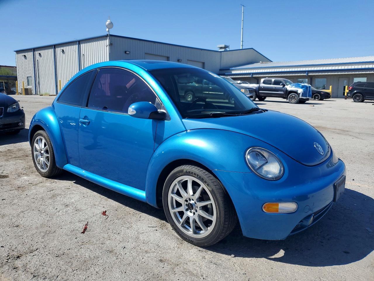 2004 VOLKSWAGEN Beetle
