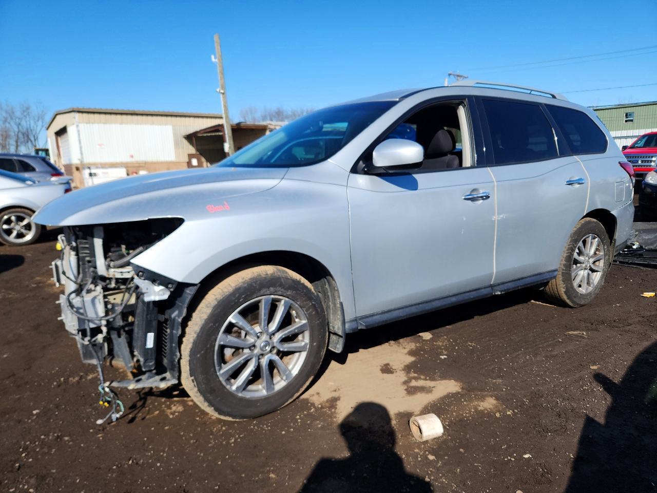 2016 NISSAN PATHFINDER