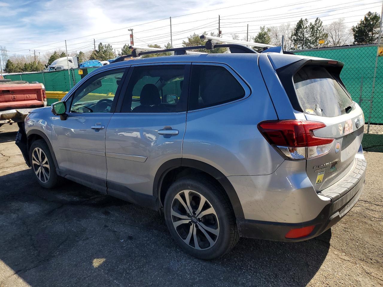 2021 SUBARU FORESTER
