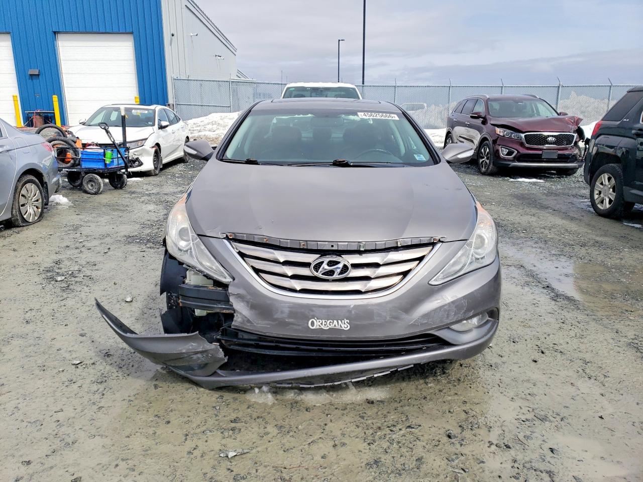 2011 HYUNDAI SONATA