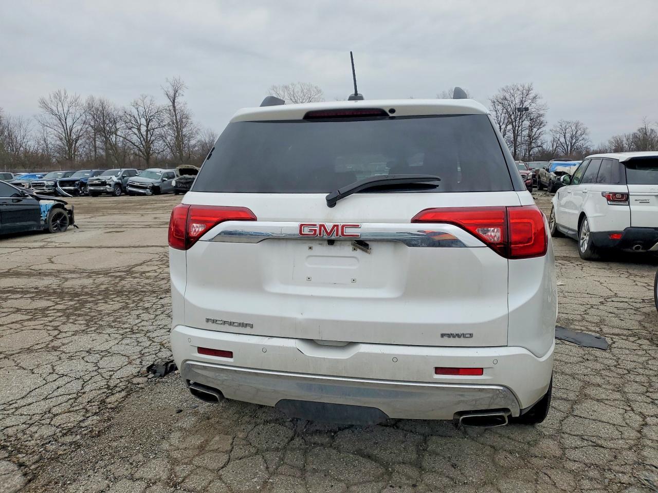 2018 GMC ACADIA