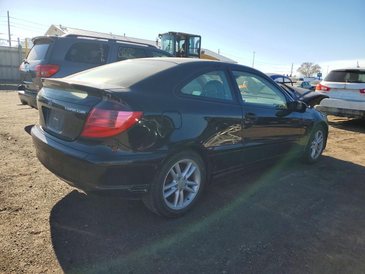 2002 MERCEDES-BENZ C-CLASS