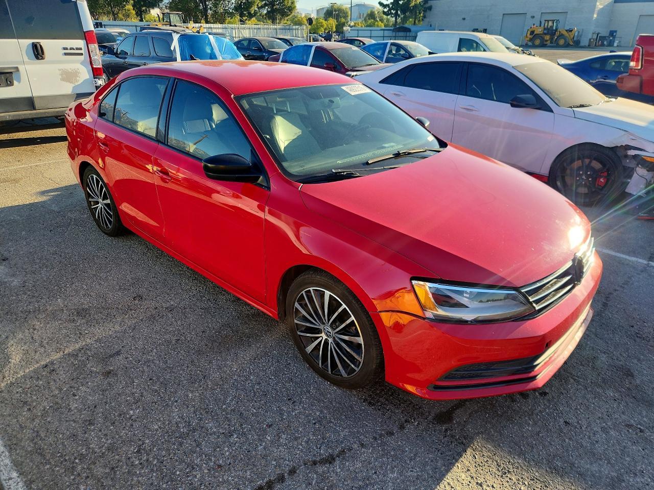 2016 VOLKSWAGEN JETTA