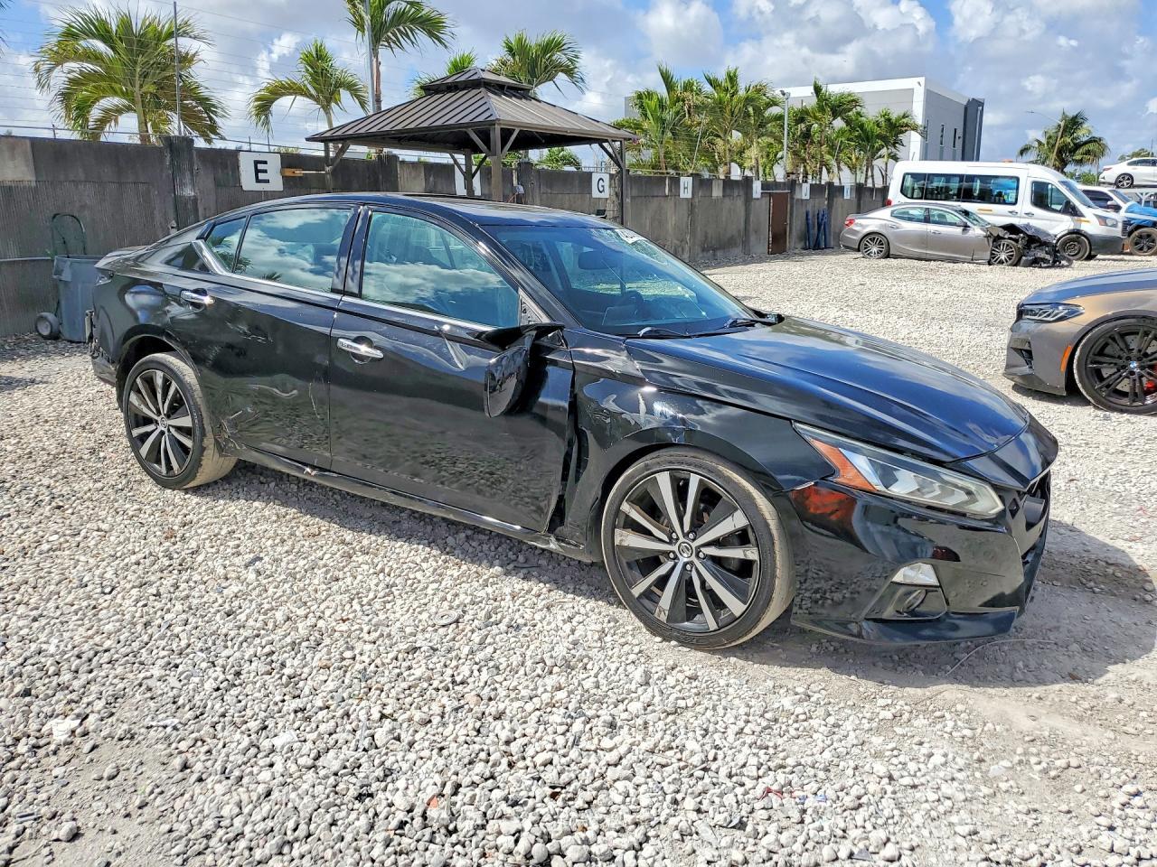 2019 NISSAN ALTIMA