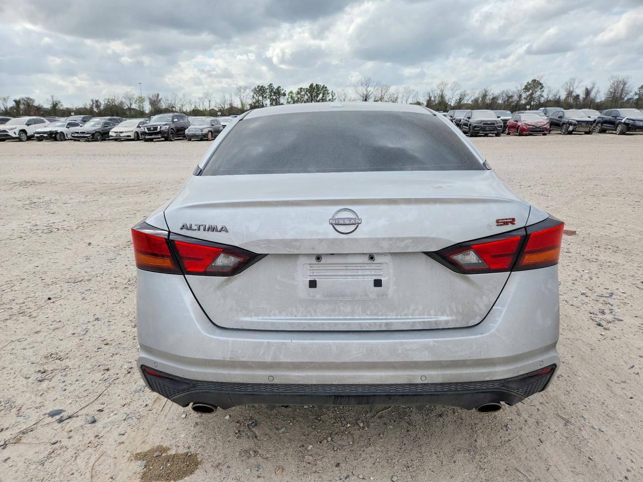 2024 NISSAN ALTIMA