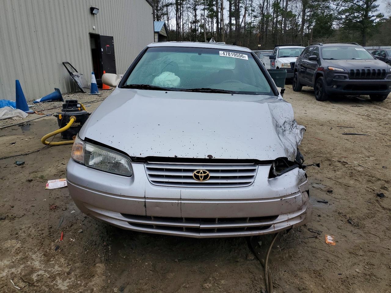 1998 TOYOTA CAMRY