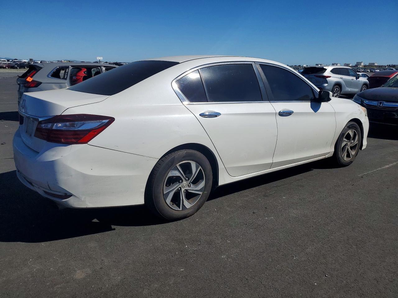 2016 HONDA ACCORD