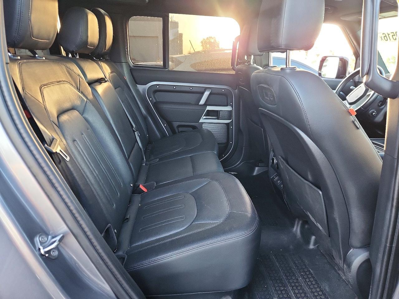 2021 LAND ROVER Defender