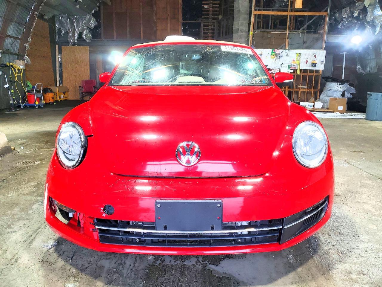 2014 VOLKSWAGEN Beetle