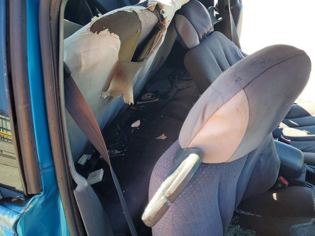 2000 PONTIAC SUNFIRE