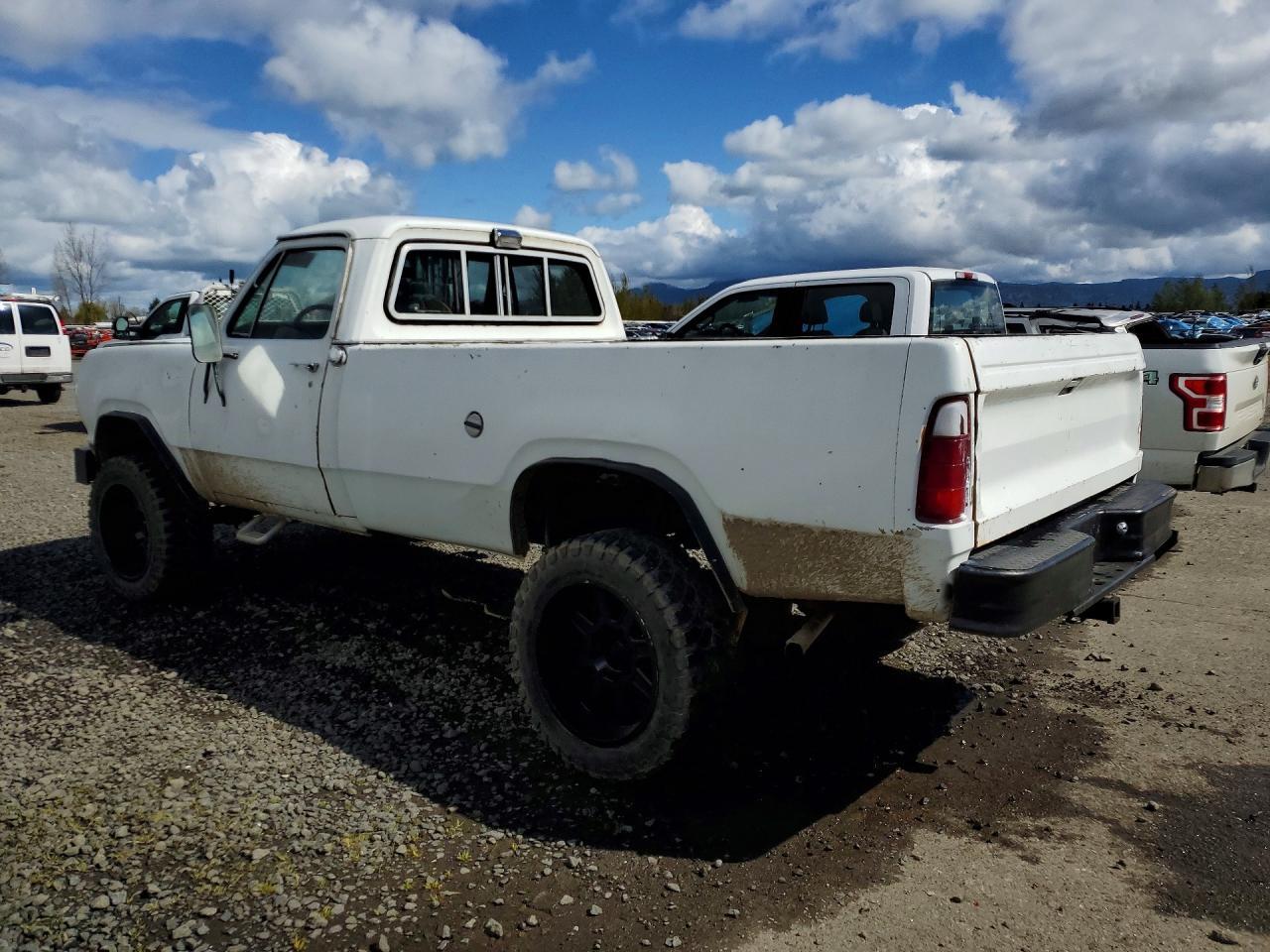 1973 DODGE W200