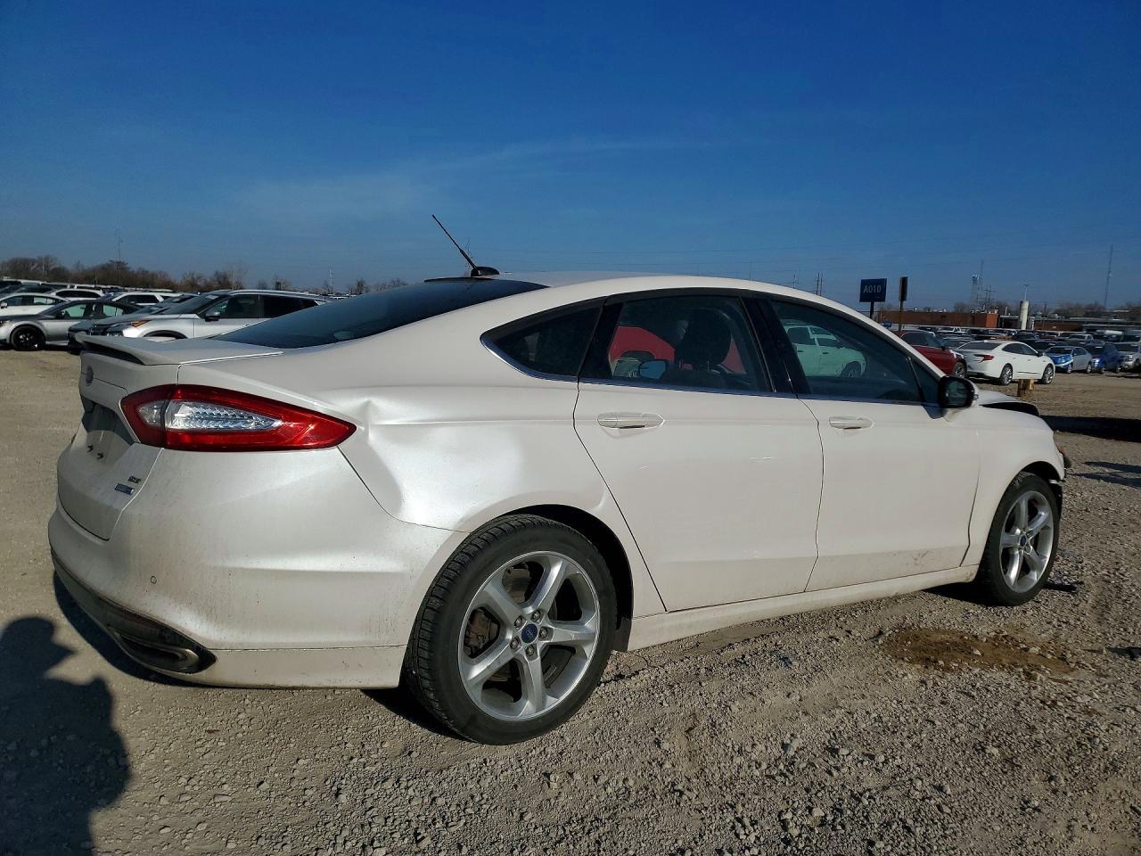 2015 FORD FUSION