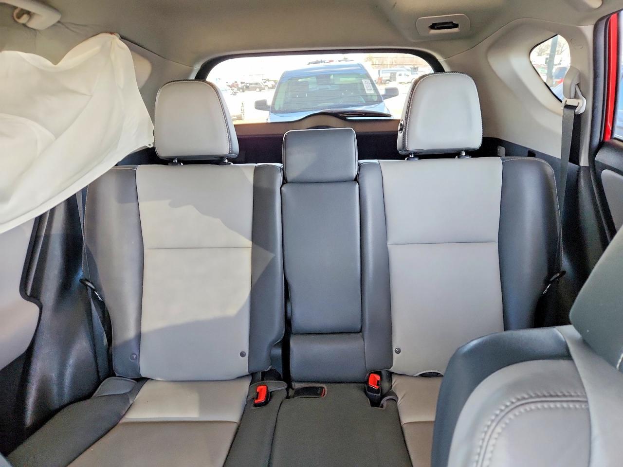 2014 TOYOTA RAV4
