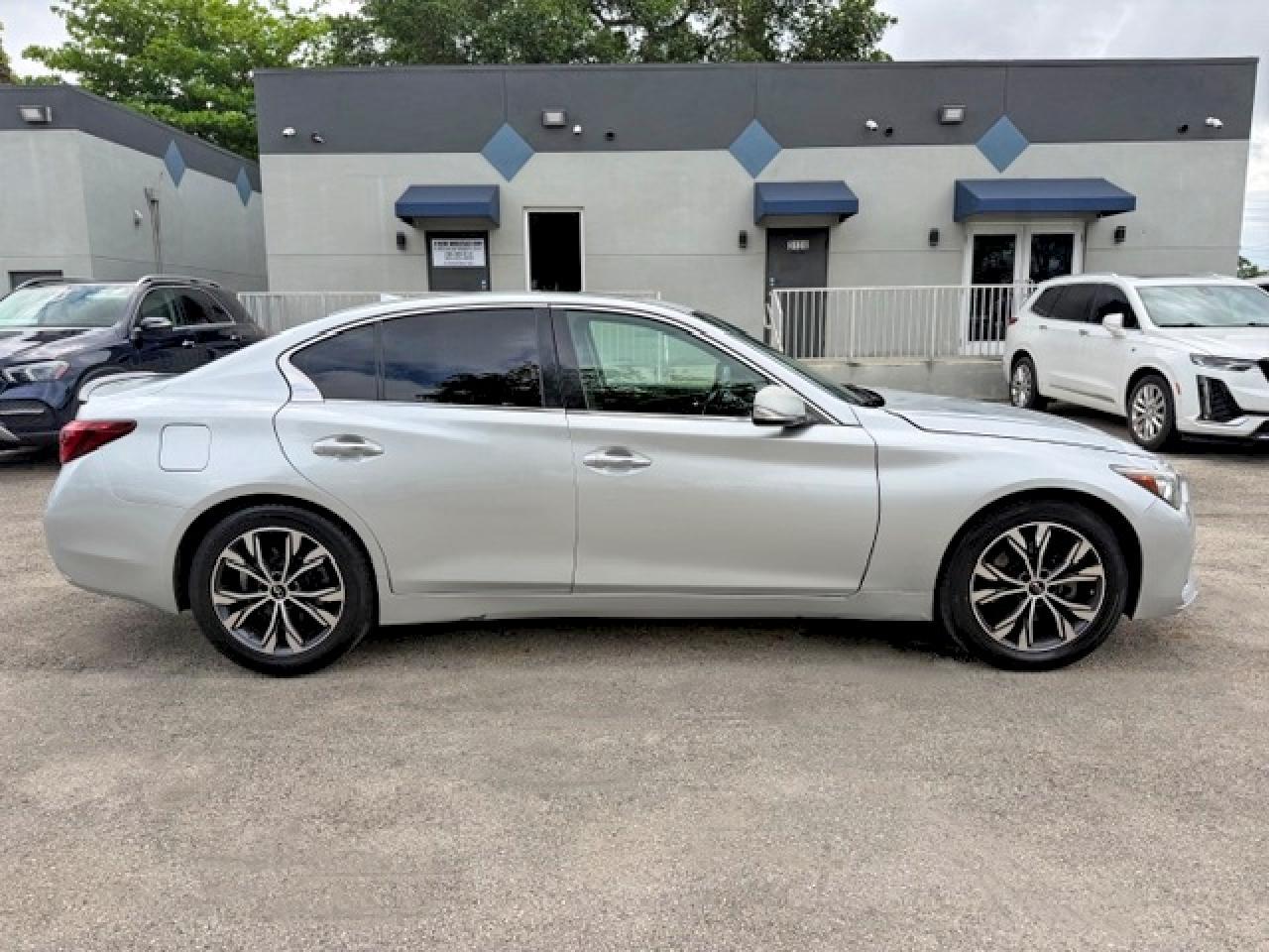 2018 INFINITI Q50
