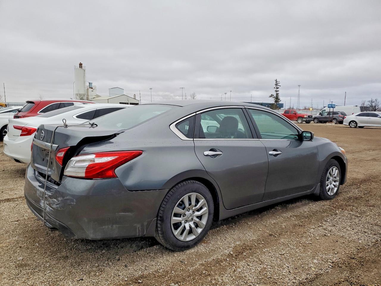 2016 NISSAN ALTIMA