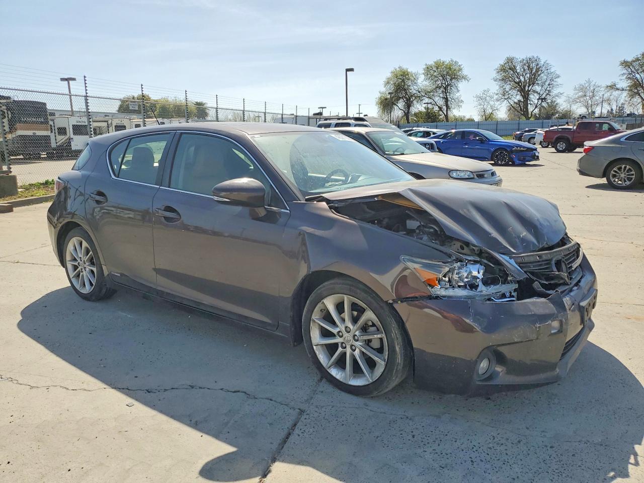 2013 LEXUS CT 200H