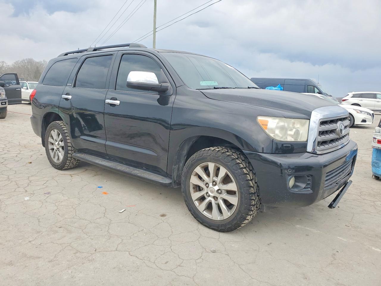 2011 TOYOTA Sequoia