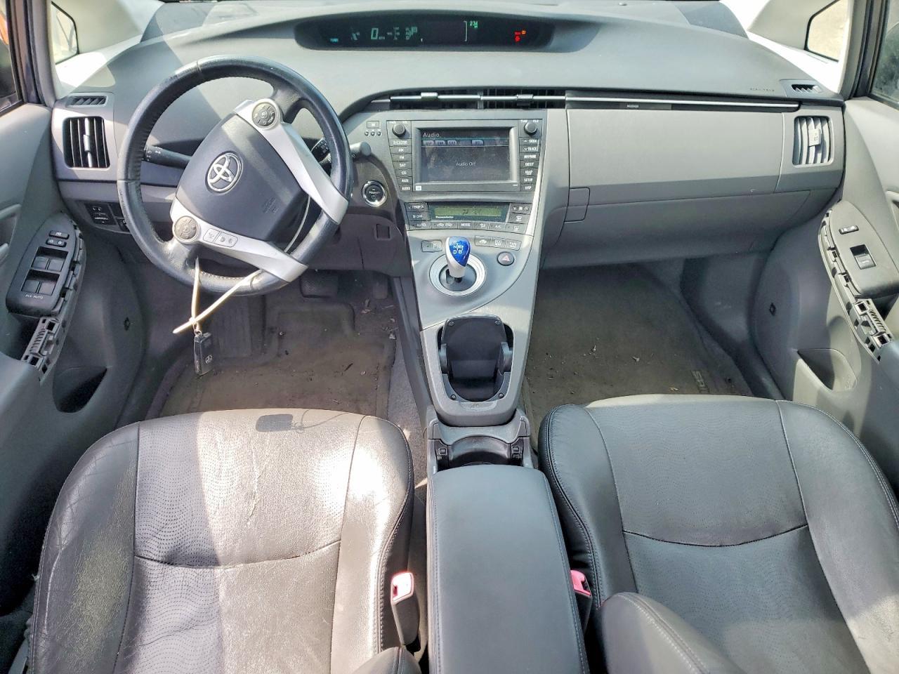 2010 TOYOTA PRIUS