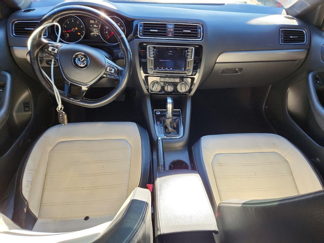2016 VOLKSWAGEN JETTA