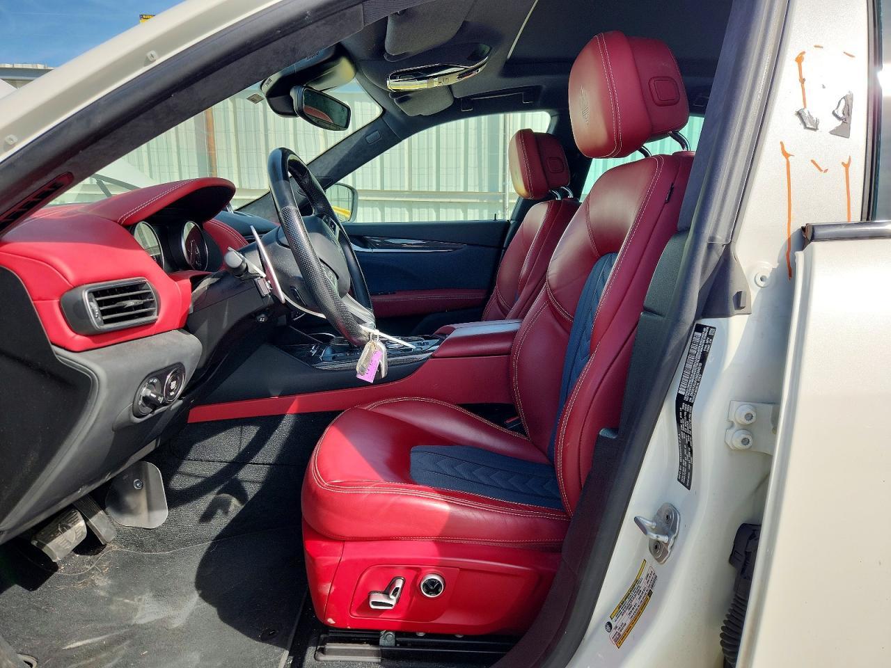 2022 MASERATI Levante