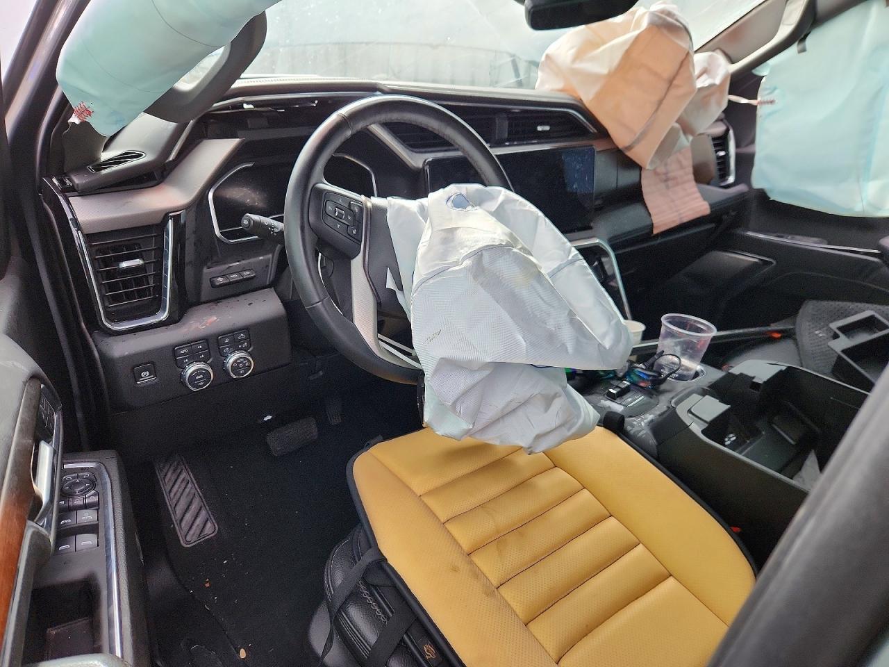 2025 GMC Sierra