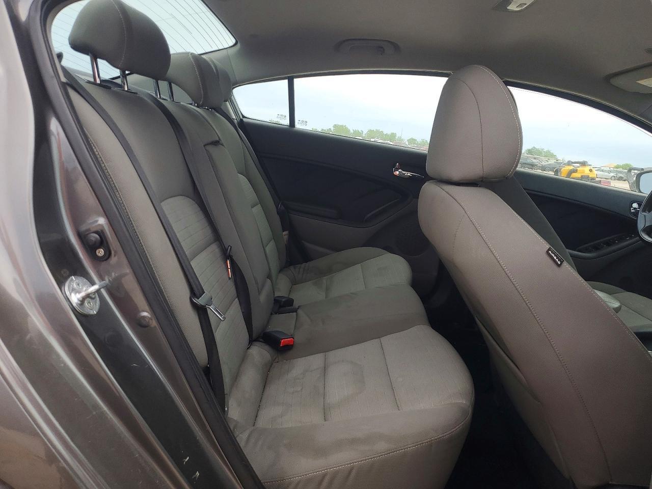2014 KIA FORTE