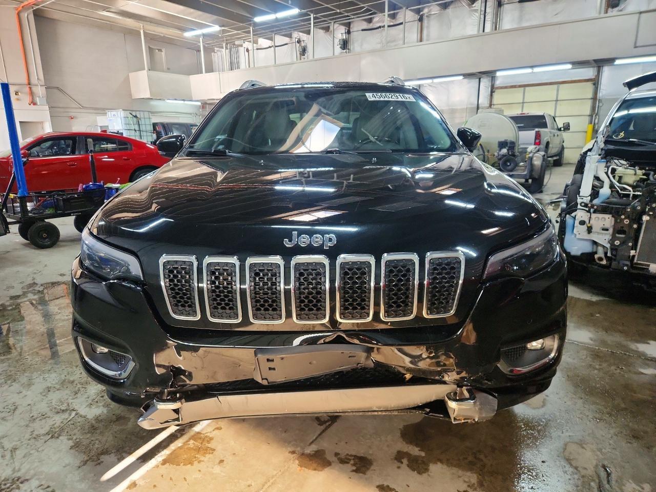 2019 JEEP CHEROKEE