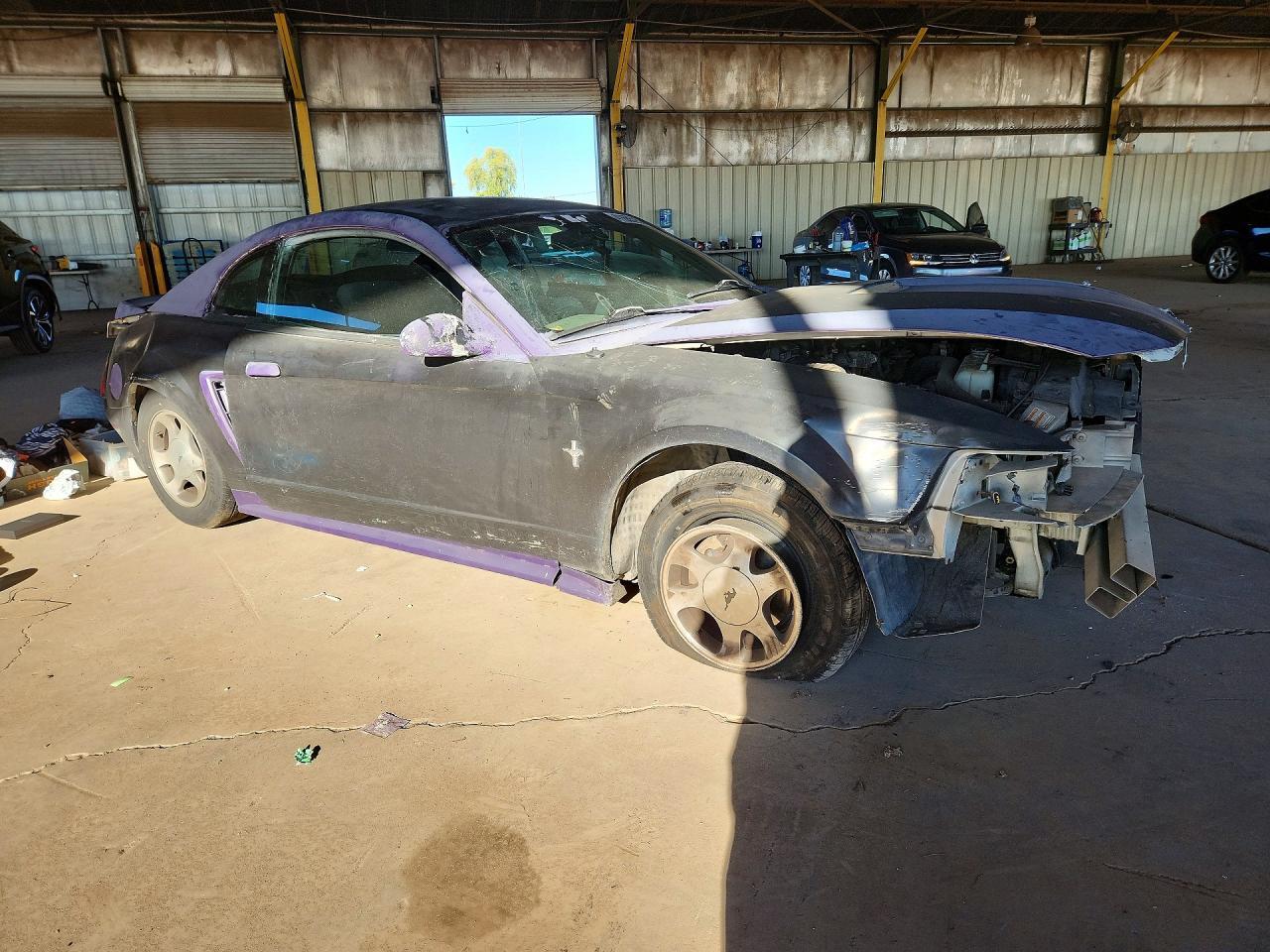 2000 FORD MUSTANG