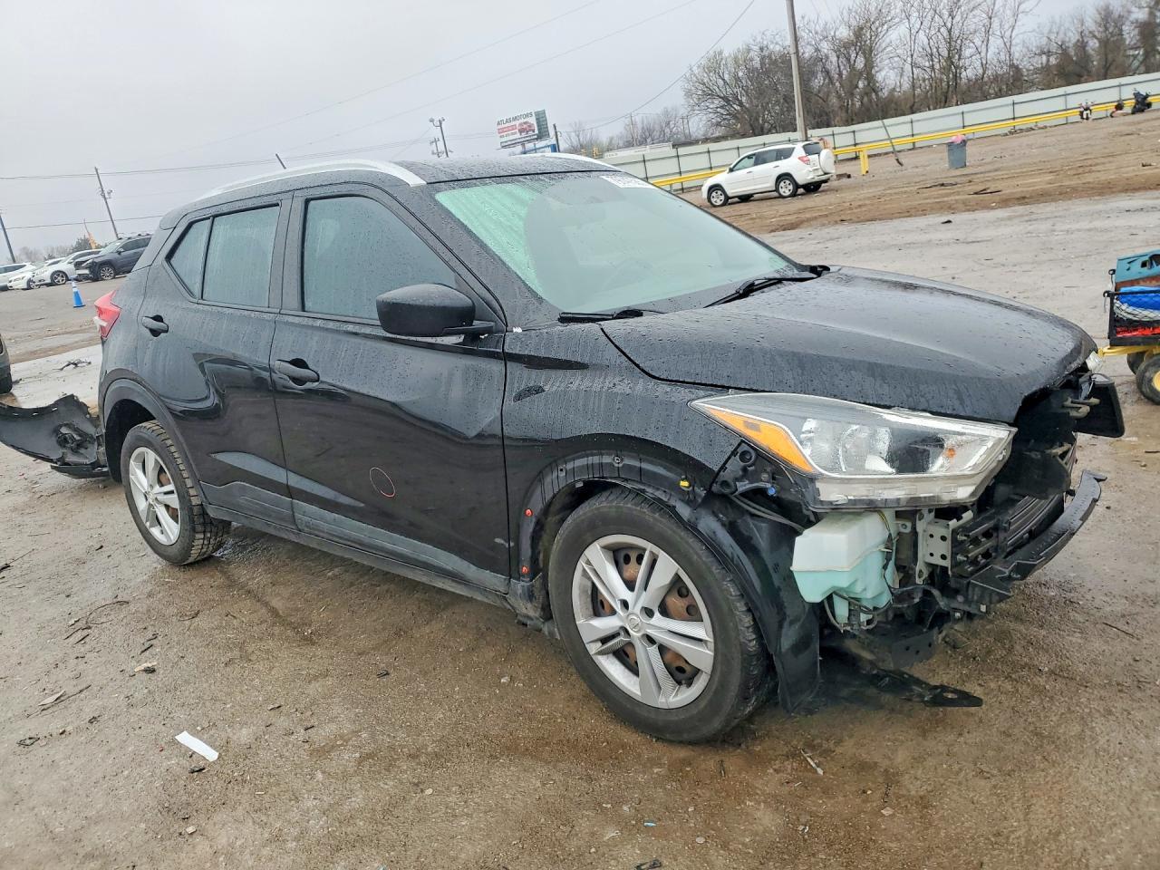 2019 NISSAN KICKS