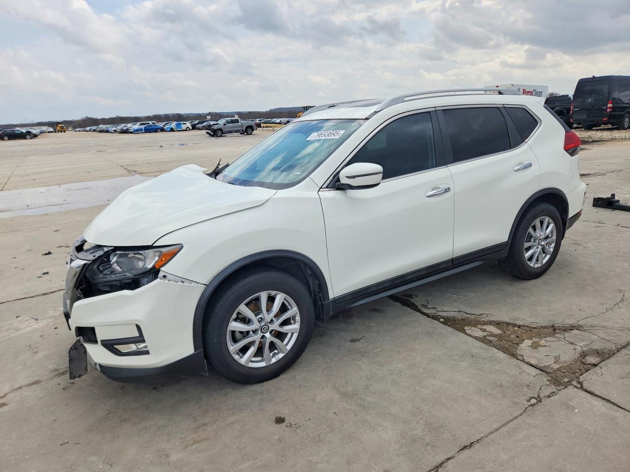 2017 NISSAN ROGUE