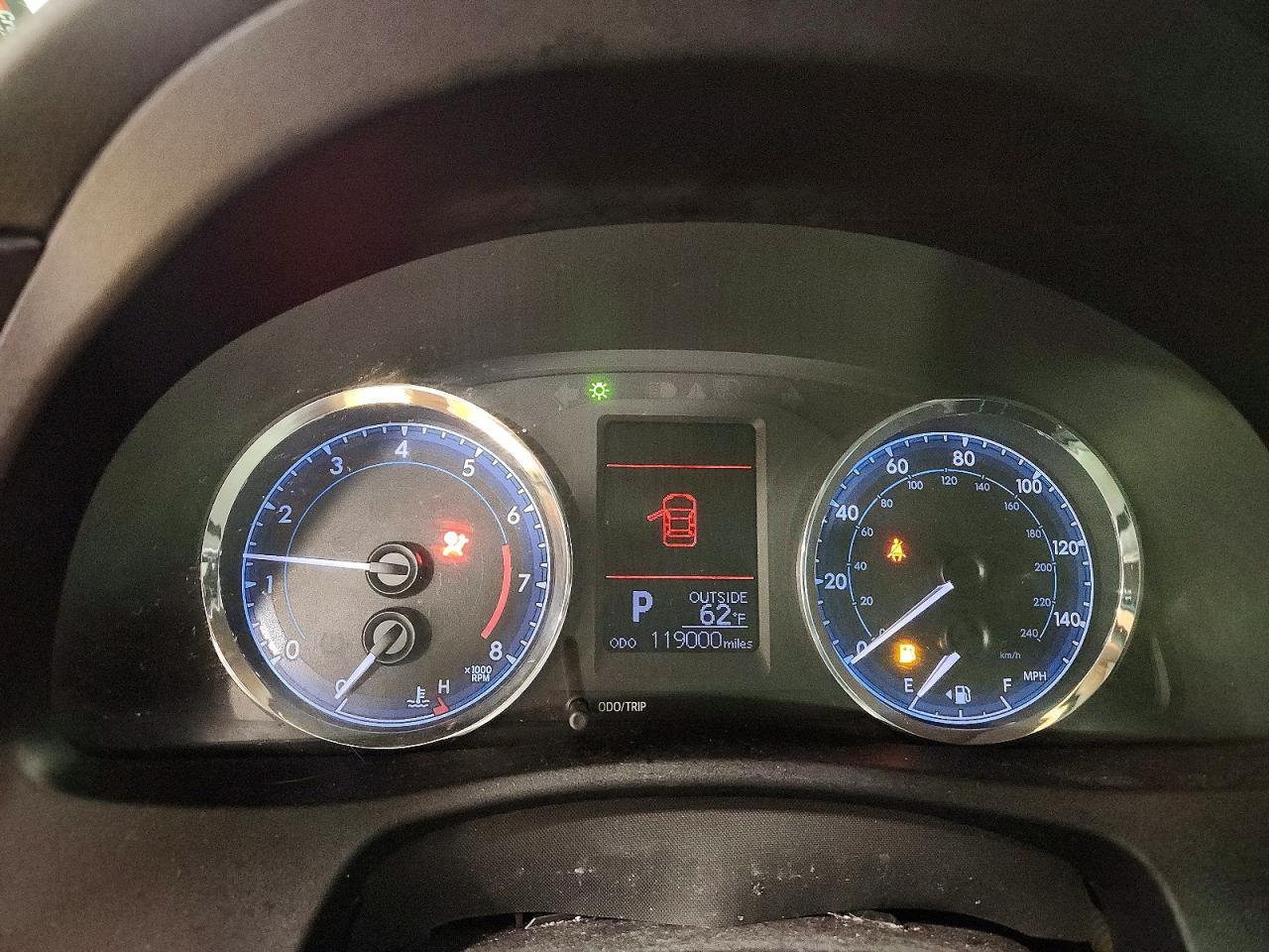 2019 TOYOTA COROLLA