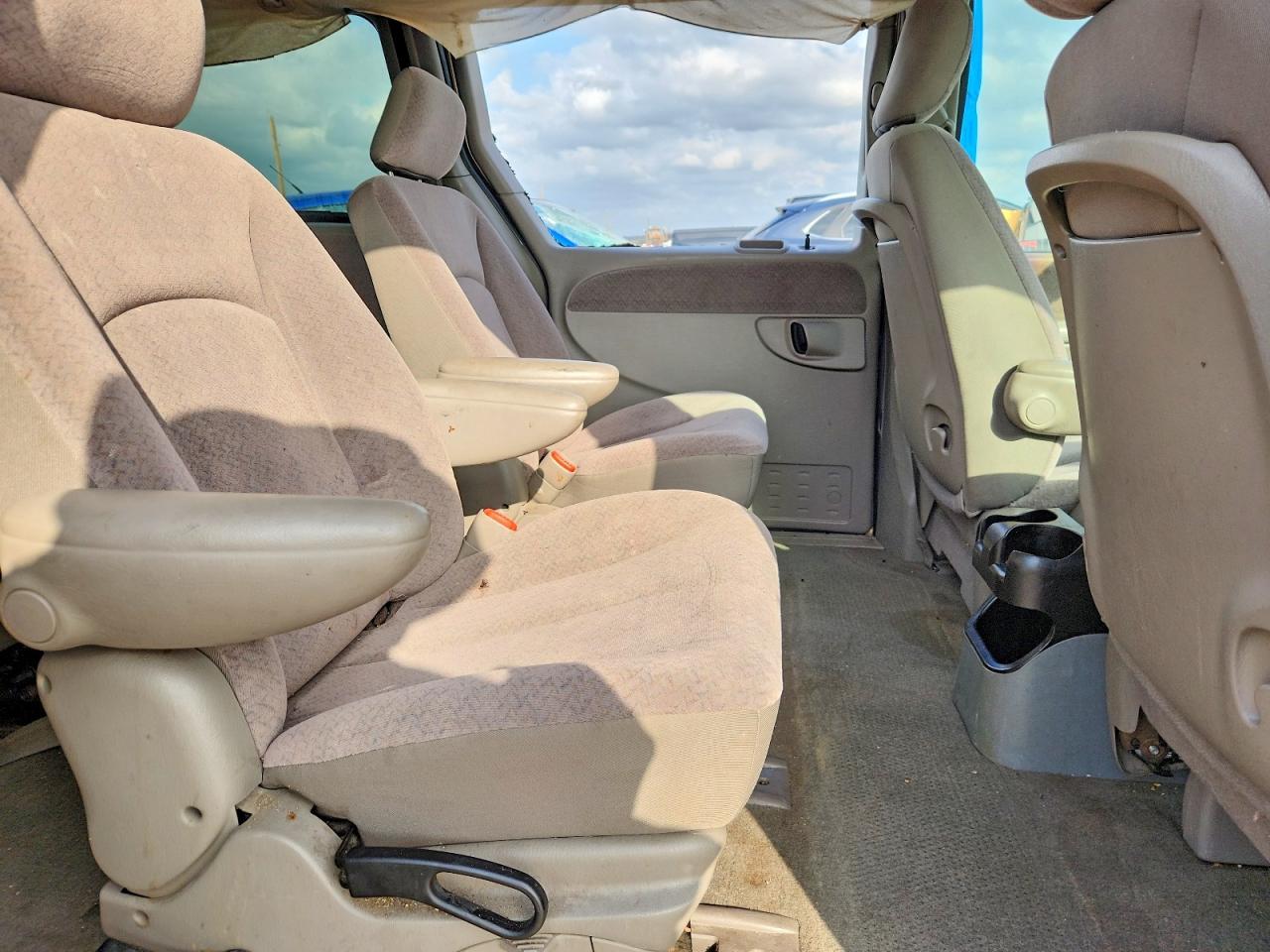 2001 DODGE GRAND CARAVAN