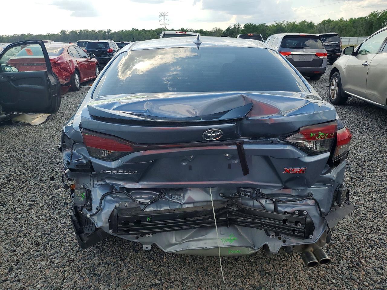 2025 TOYOTA COROLLA