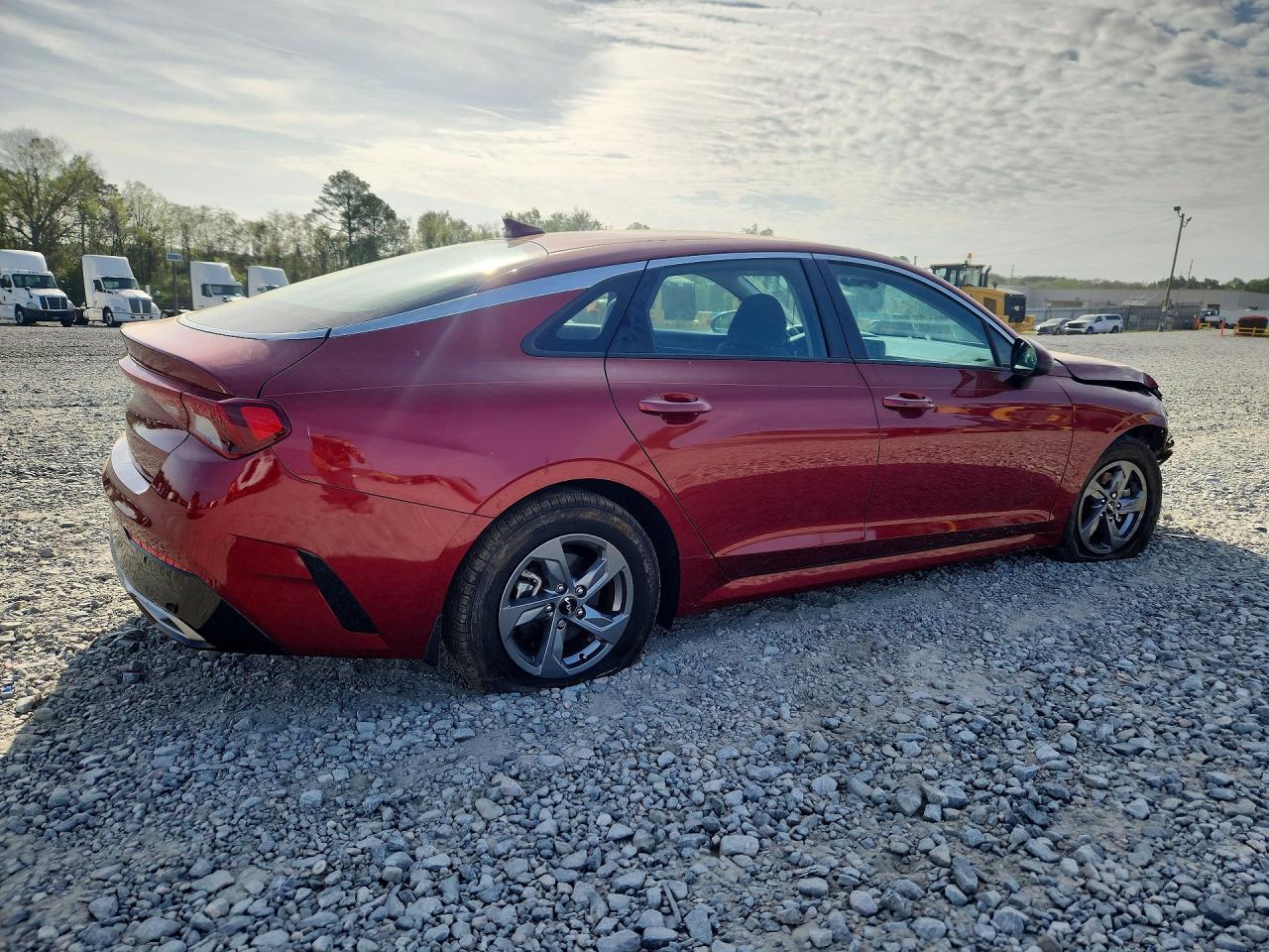2023 KIA K5