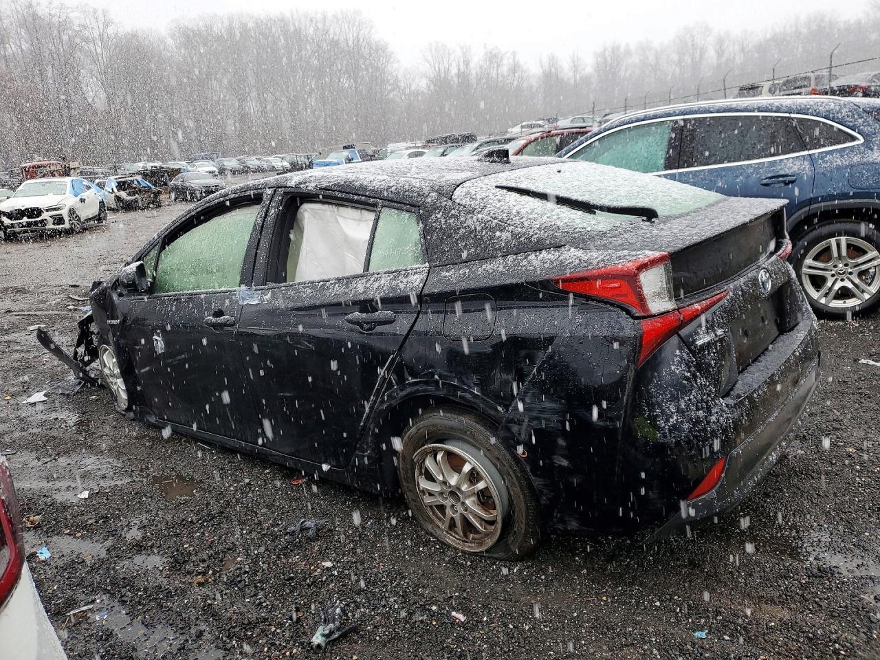 2022 TOYOTA PRIUS
