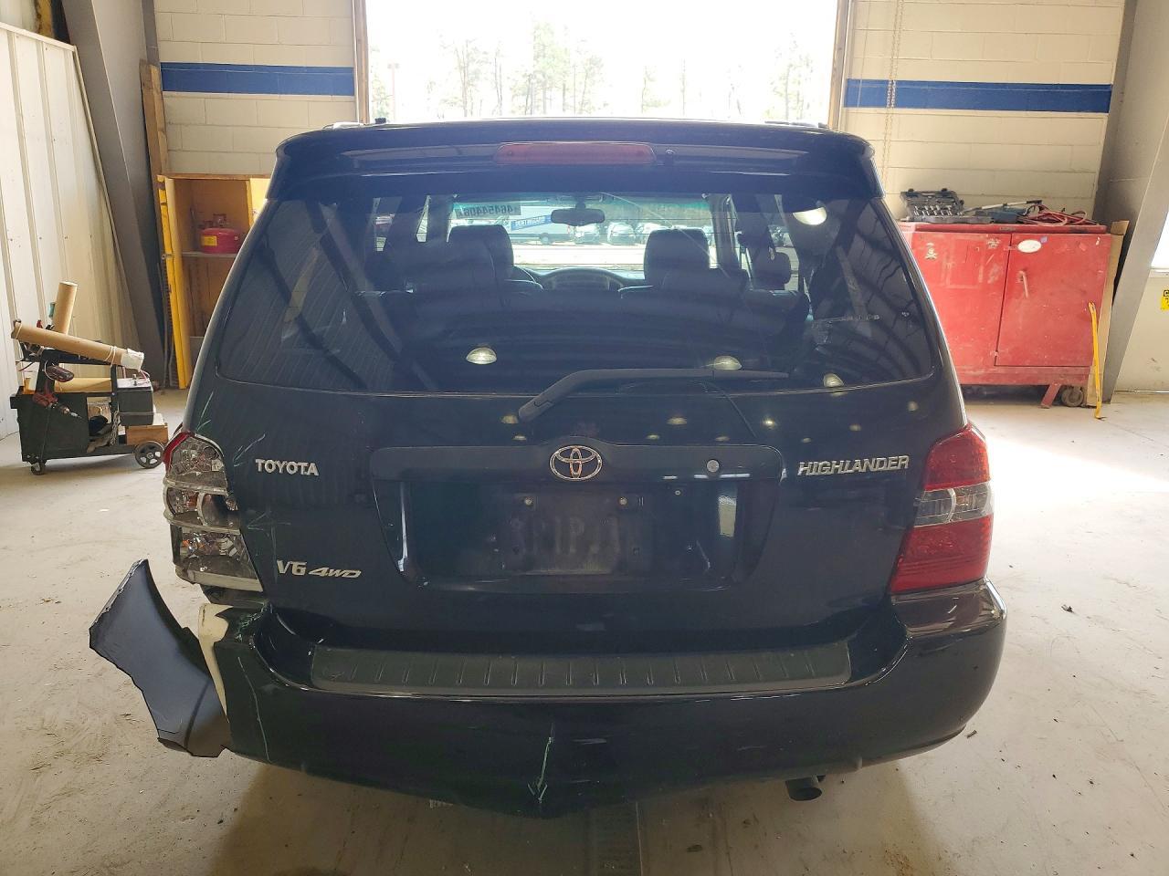 2006 TOYOTA HIGHLANDER