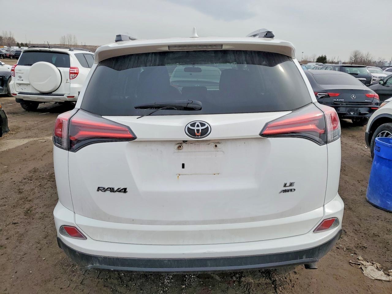 2016 TOYOTA RAV4
