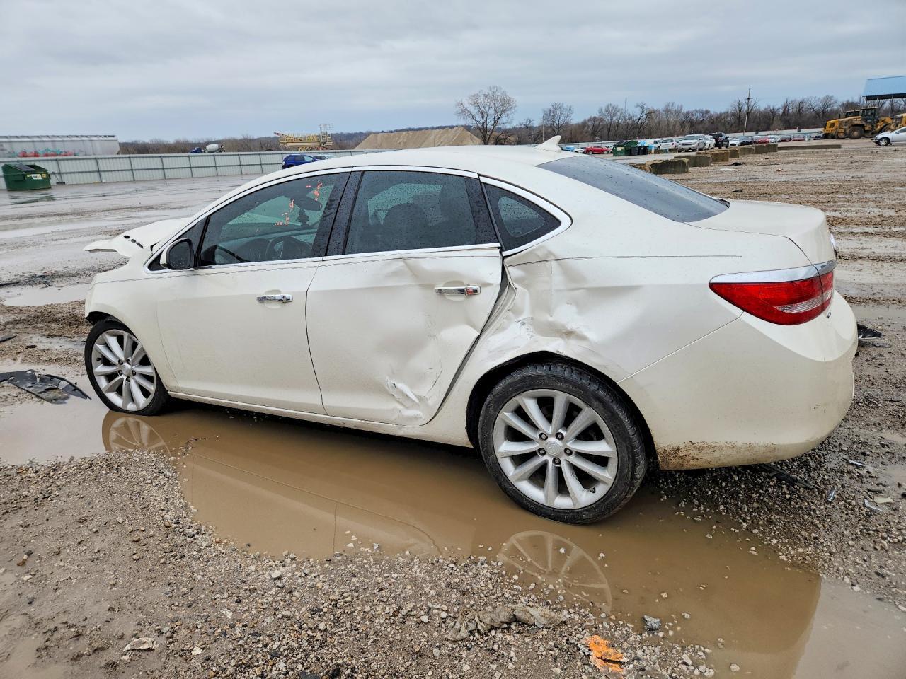 2014 BUICK VERANO
