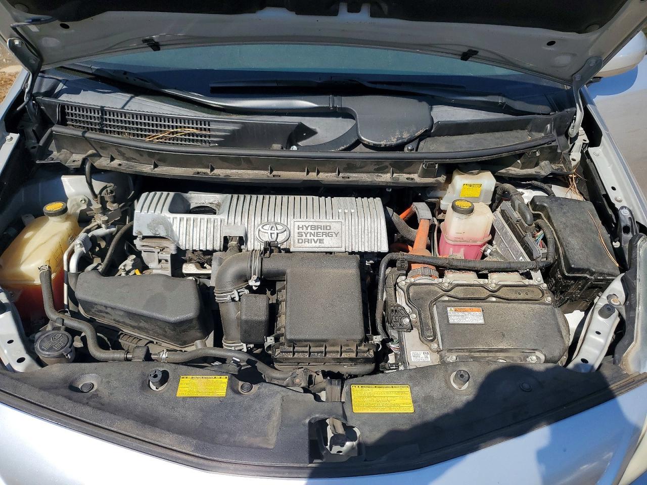 2013 TOYOTA PRIUS V