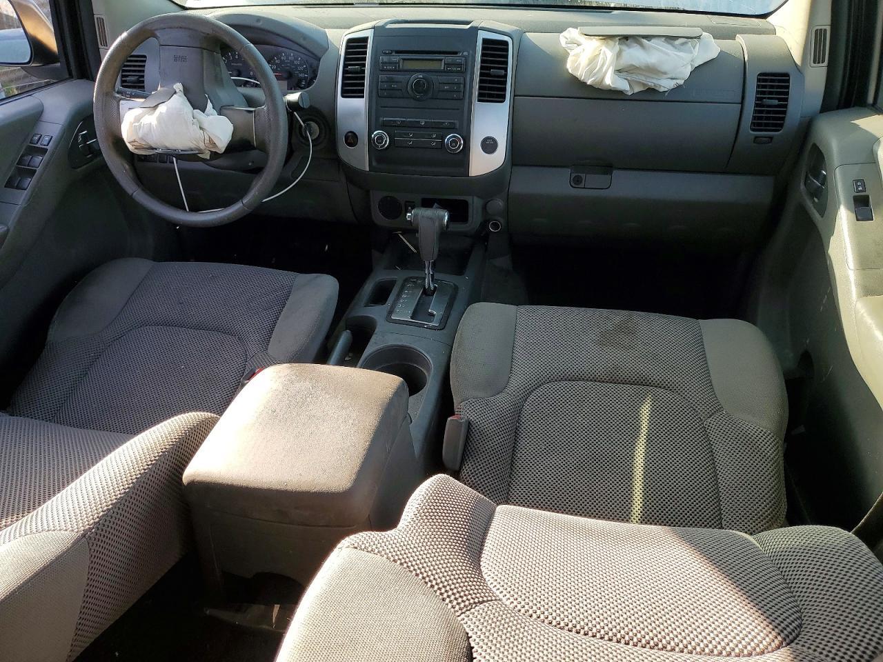 2012 NISSAN Frontier