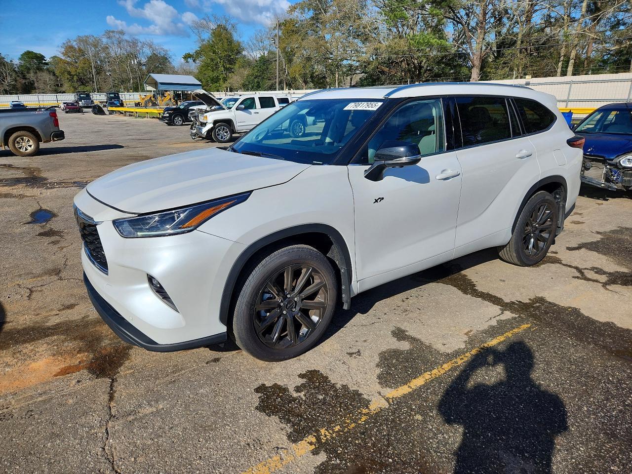 2025 TOYOTA HIGHLANDER