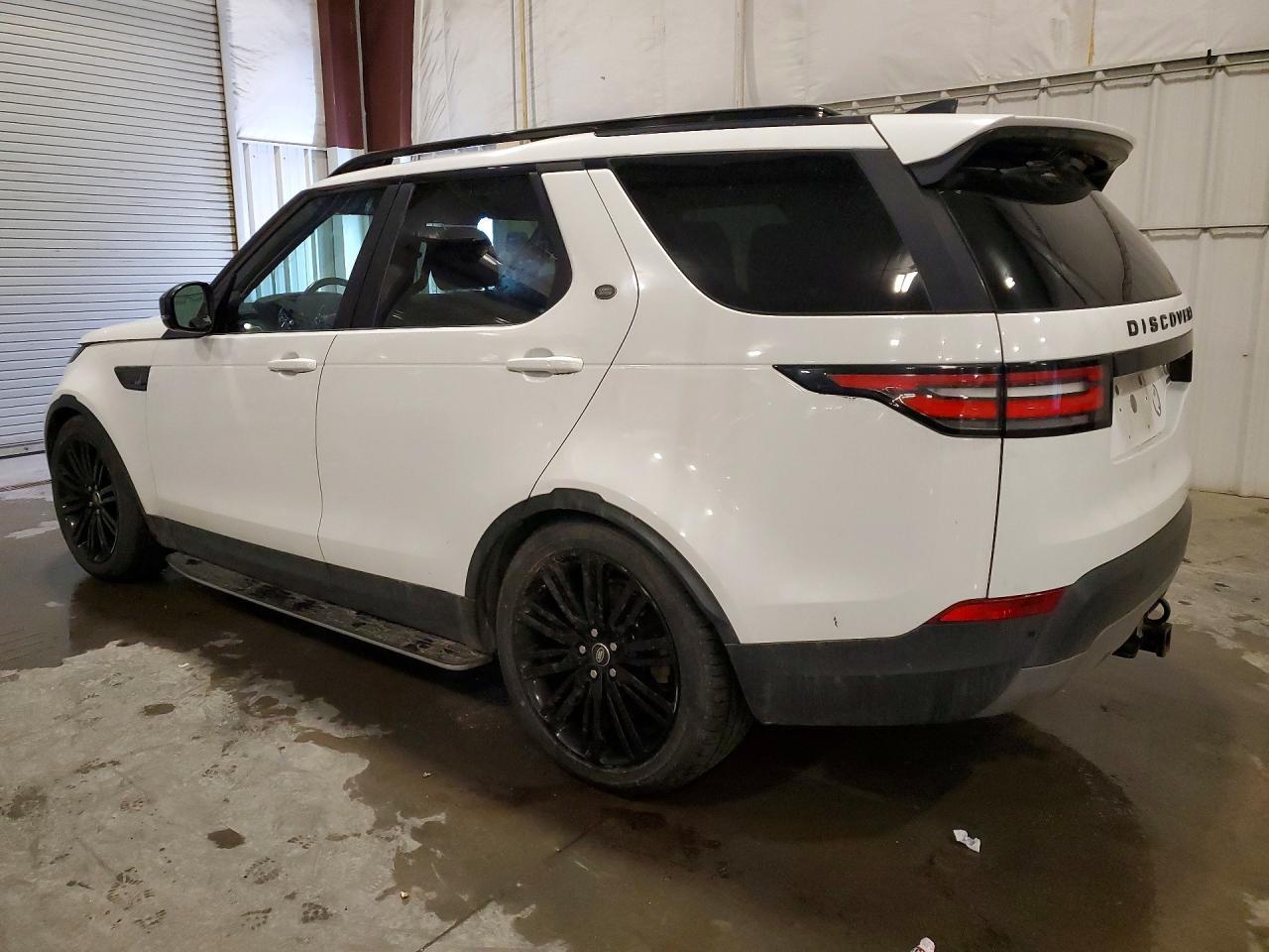 2017 LAND ROVER Discovery