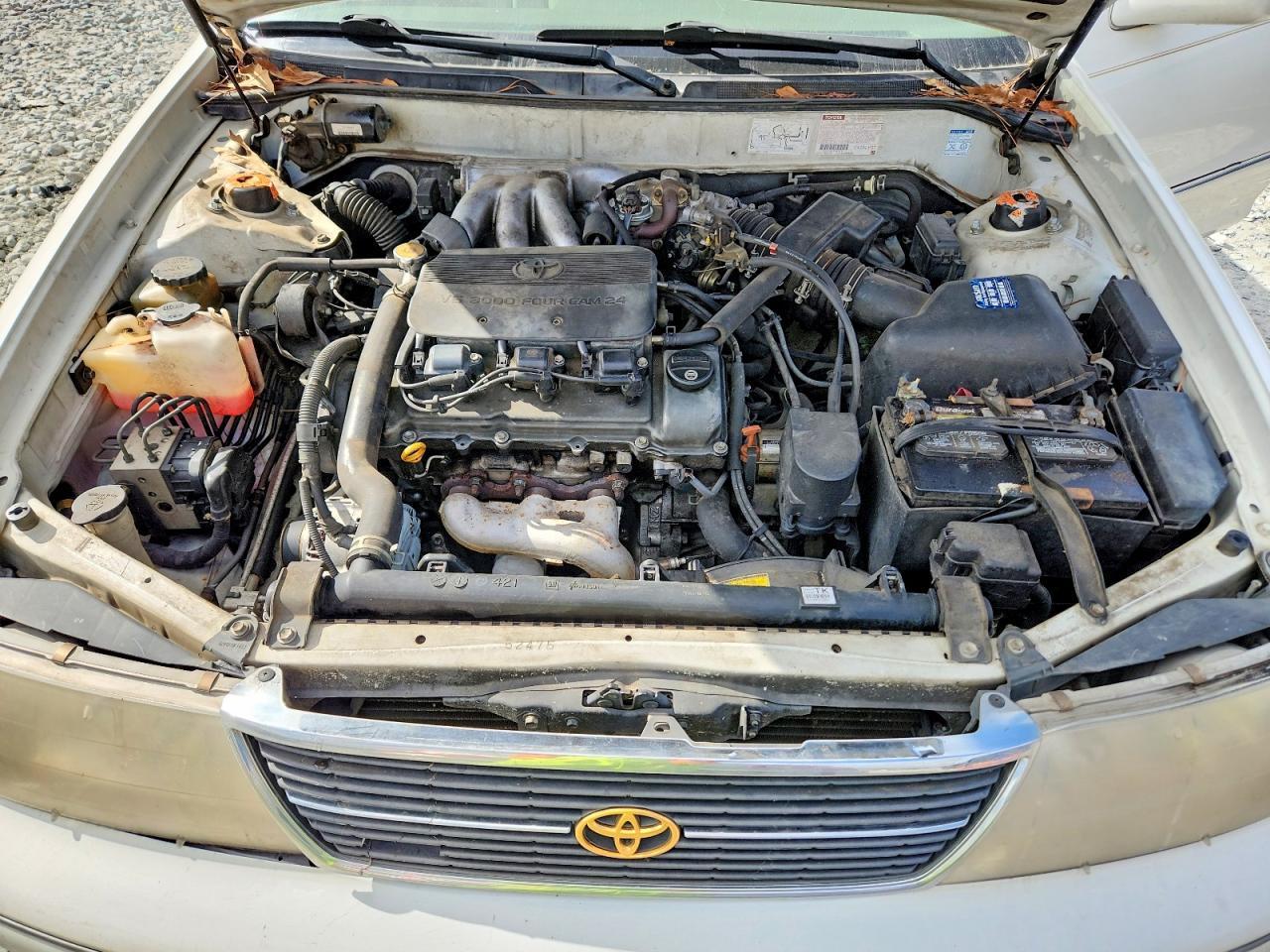 1999 TOYOTA Avalon