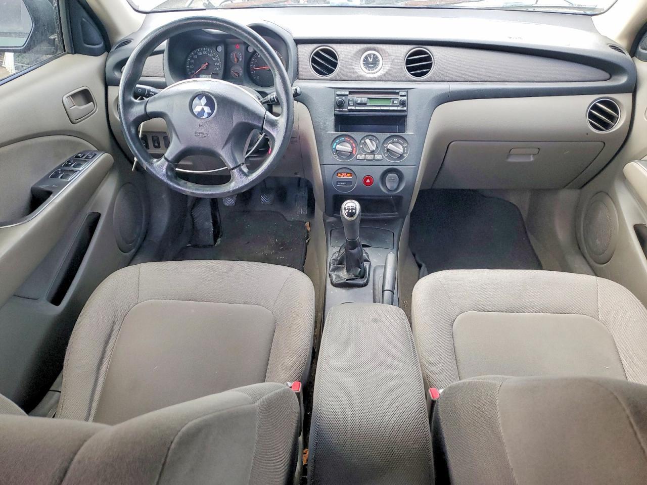 2005 MITSUBISHI outlander