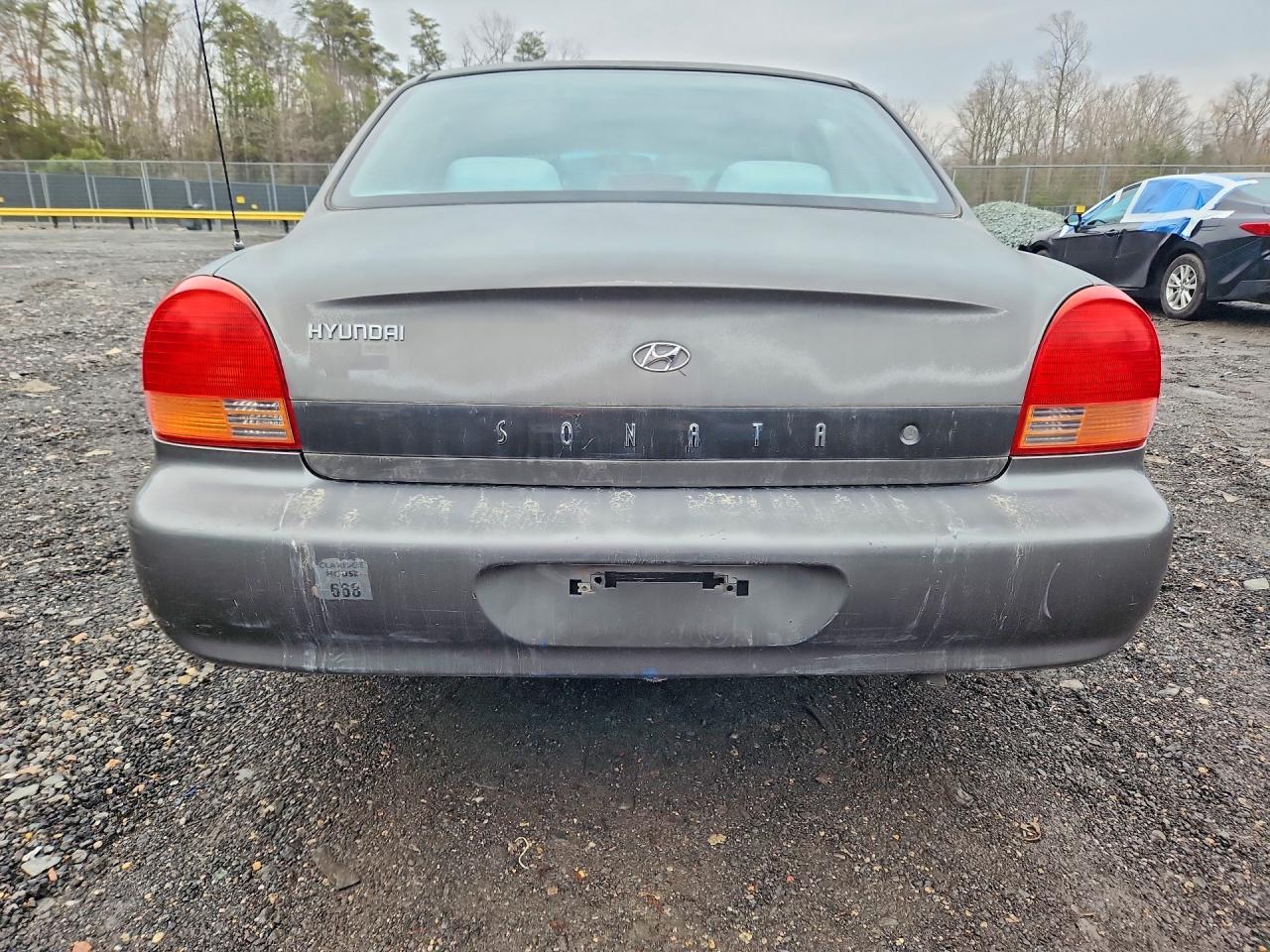 2000 HYUNDAI SONATA
